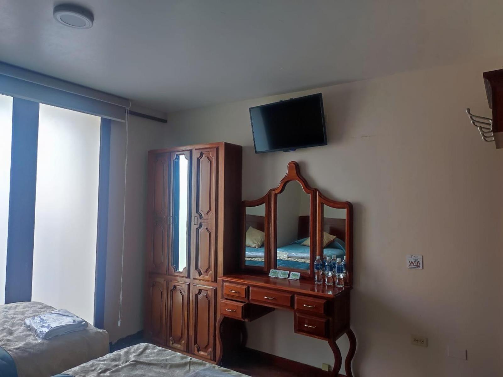Hotel Villonaco 로하 외부 사진