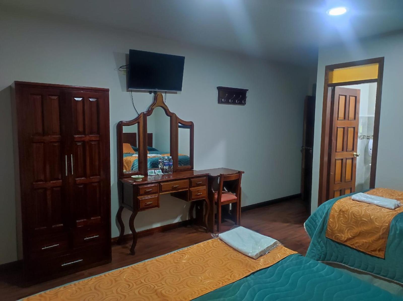 Hotel Villonaco 로하 외부 사진